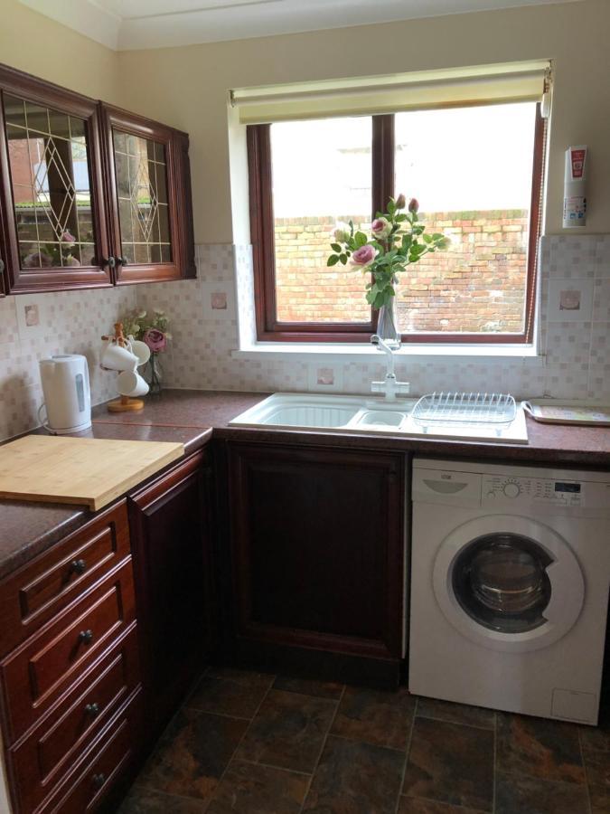 Quayside Close Holiday Apartments Poole Dış mekan fotoğraf