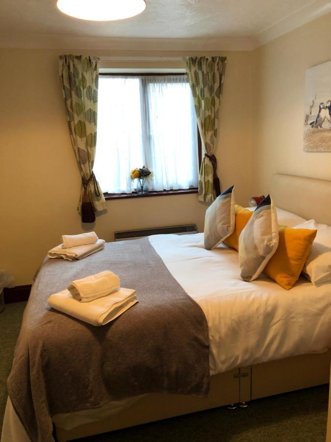 Quayside Close Holiday Apartments Poole Dış mekan fotoğraf