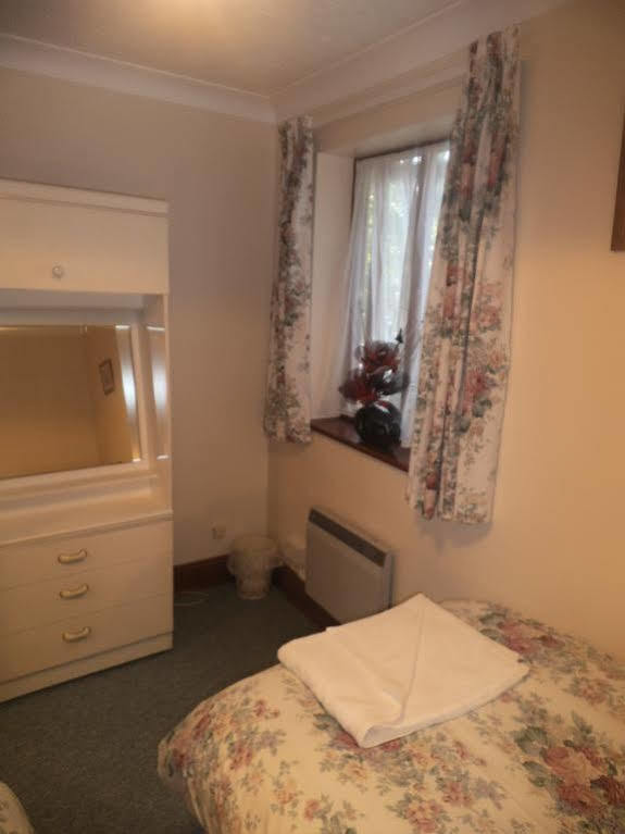 Quayside Close Holiday Apartments Poole Dış mekan fotoğraf
